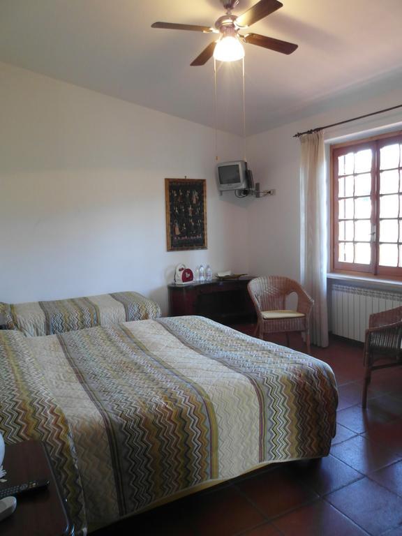 Casale Degli Archi Villa กัสเตลกันดอลโฟ ภายนอก รูปภาพ