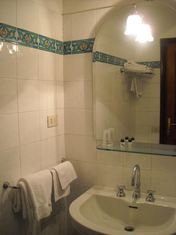 Casale Degli Archi Villa กัสเตลกันดอลโฟ ภายนอก รูปภาพ